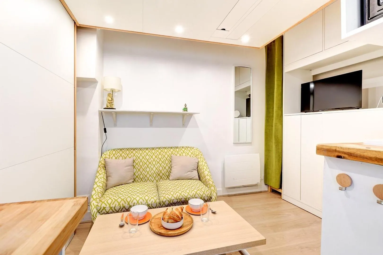 591 Daphne - Superbe Studio A Paris Apartment